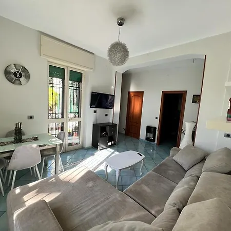 Apartment Seafront House Pozzuoli